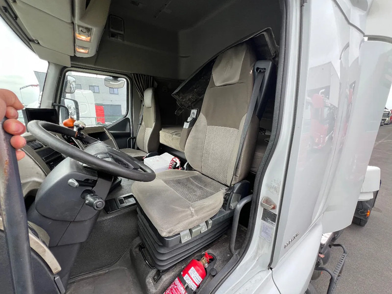 Renault Premium 430 VOITH RETARDER **Euro5eev premium 430 2013** - Tractor unit: picture 4 Renault Premium 430 VOITH RETARDER **Euro5eev premium 430 2013** - Tractor unit: picture 4