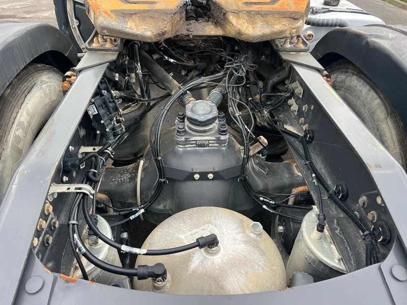 Volvo FM 500 2014**711000km**FM 13 500 PTO** - Tractor unit: picture 4 Volvo FM 500 2014**711000km**FM 13 500 PTO** - Tractor unit: picture 4