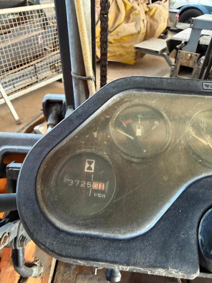 Yang YAM FG 20 macht was er soll - Forklift: picture 5 Yang YAM FG 20 macht was er soll - Forklift: picture 5