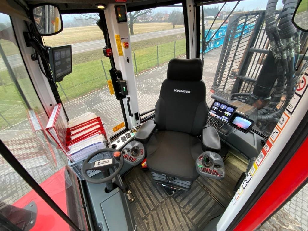 Forwarder Komatsu 845: picture 12