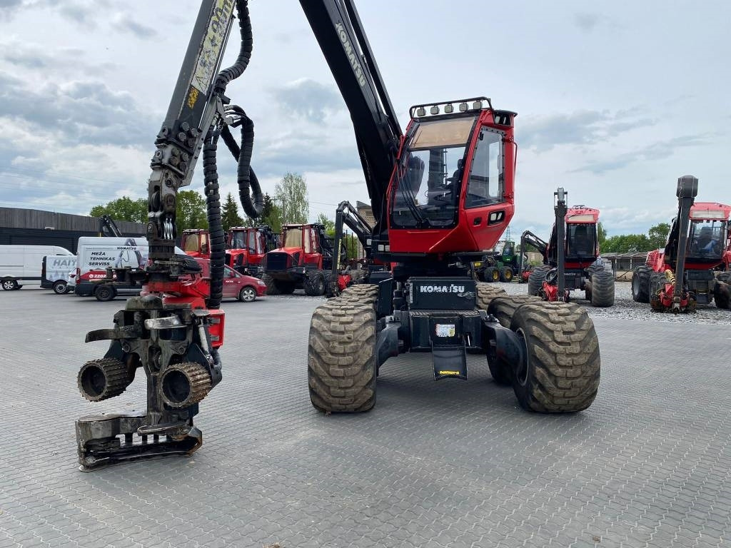 Komatsu 901 XC - Forestry harvester: picture 2 Komatsu 901 XC - Forestry harvester: picture 2