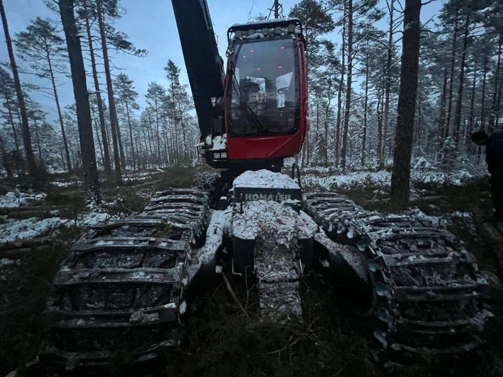 Komatsu 901xc - Forestry harvester: picture 3 Komatsu 901xc - Forestry harvester: picture 3