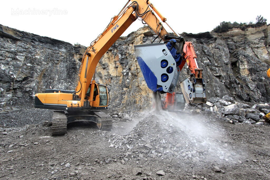 AME Crusher Bucket (MCB 20) - Bucket for Excavator: picture 1 AME Crusher Bucket (MCB 20) - Bucket for Excavator: picture 1