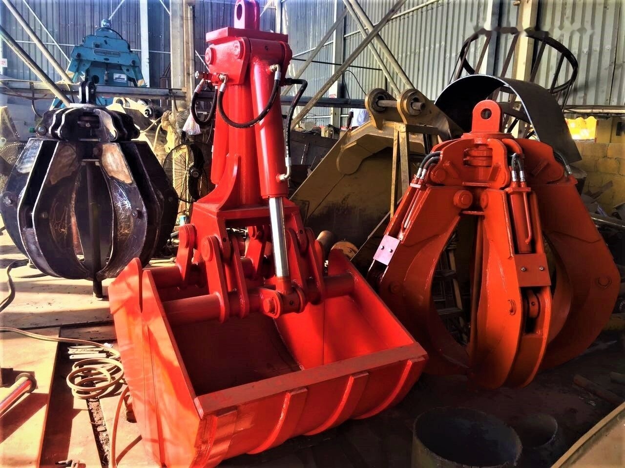 AME Hydraulic Clamshell (1.5 CBM) Suitable for 18-30 Ton Excavator - Clamshell bucket for Excavator: picture 3 AME Hydraulic Clamshell (1.5 CBM) Suitable for 18-30 Ton Excavator - Clamshell bucket for Excavator: picture 3