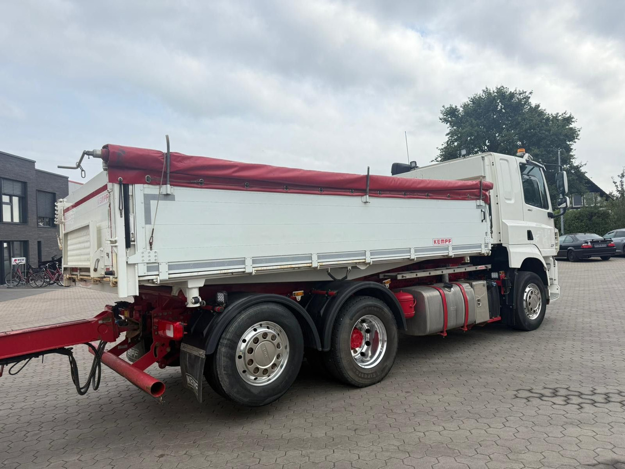 DAF CF 480 FAN 6x2 Dreiseitenkipper Inkl. Anhänger - Tipper: picture 3 DAF CF 480 FAN 6x2 Dreiseitenkipper Inkl. Anhänger - Tipper: picture 3