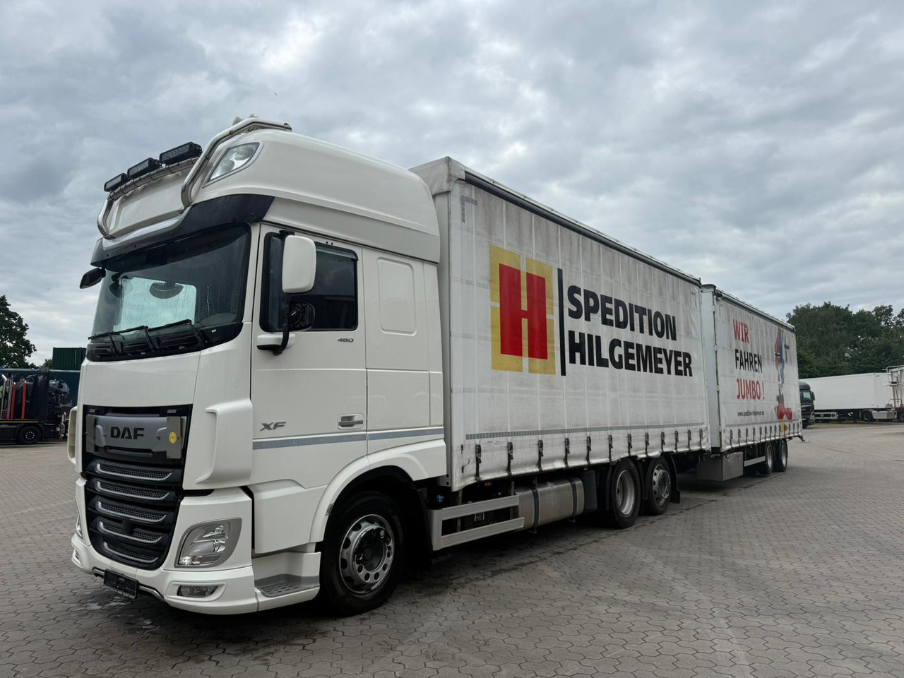 DAF XF 480 FAN LowDeck 6x2 Jumbo Inklusive Anhänger - Curtainsider truck: picture 2 DAF XF 480 FAN LowDeck 6x2 Jumbo Inklusive Anhänger - Curtainsider truck: picture 2