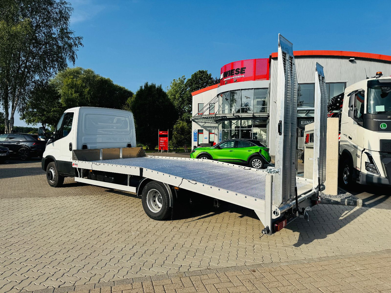 Iveco 70C18HA, Maschinen & Arbeitsbühnentrans. 2940kg! - Autotransporter truck: picture 2 Iveco 70C18HA, Maschinen & Arbeitsbühnentrans. 2940kg! - Autotransporter truck: picture 2