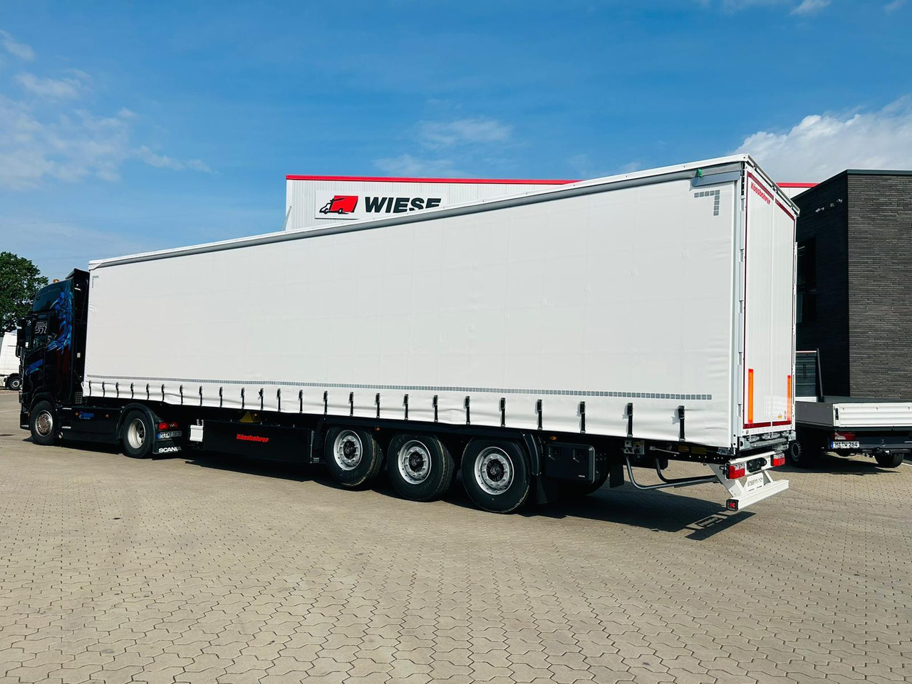 Kässbohrer SCS Schiebeplanen Auflieger Sofort Ve - Curtainsider semi-trailer: picture 1 Kässbohrer SCS Schiebeplanen Auflieger Sofort Ve - Curtainsider semi-trailer: picture 1