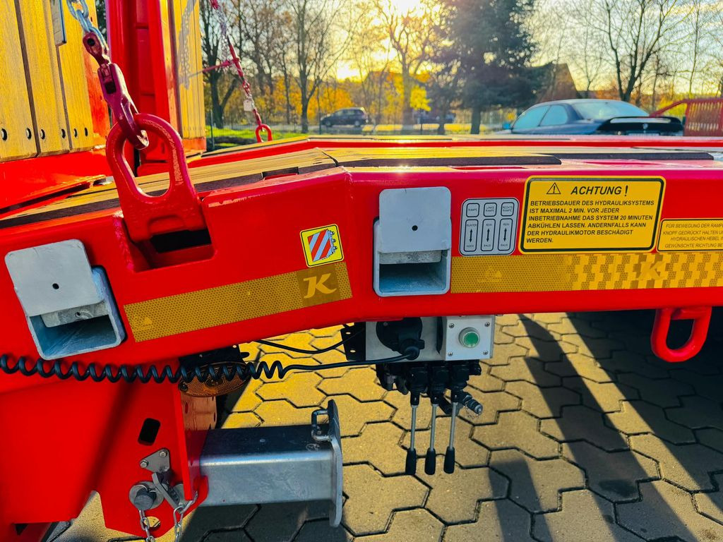 New Low loader semi-trailer Kässbohrer SLAR3 Ausziehbares Tiefbett mit Radmulden: picture 7