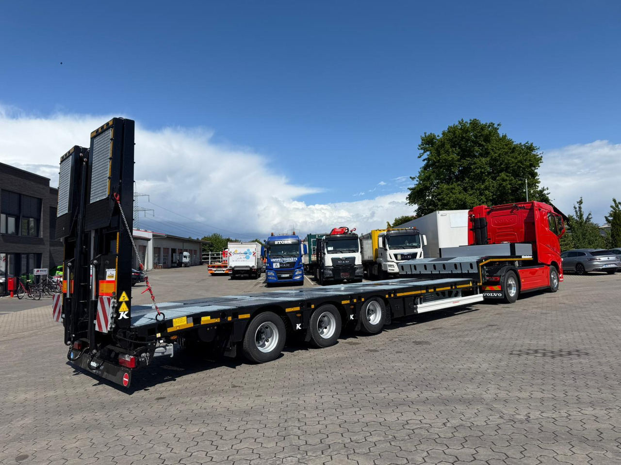 Kässbohrer SLS.HS Tieflader mit hydr. Schwanenhals - Low loader semi-trailer: picture 2 Kässbohrer SLS.HS Tieflader mit hydr. Schwanenhals - Low loader semi-trailer: picture 2
