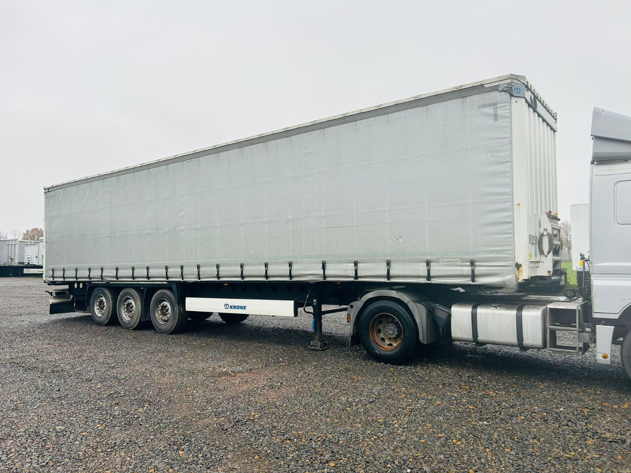 Krone SD Coil Liner Schiebeplanen Auflieger - Curtainsider semi-trailer: picture 1 Krone SD Coil Liner Schiebeplanen Auflieger - Curtainsider semi-trailer: picture 1