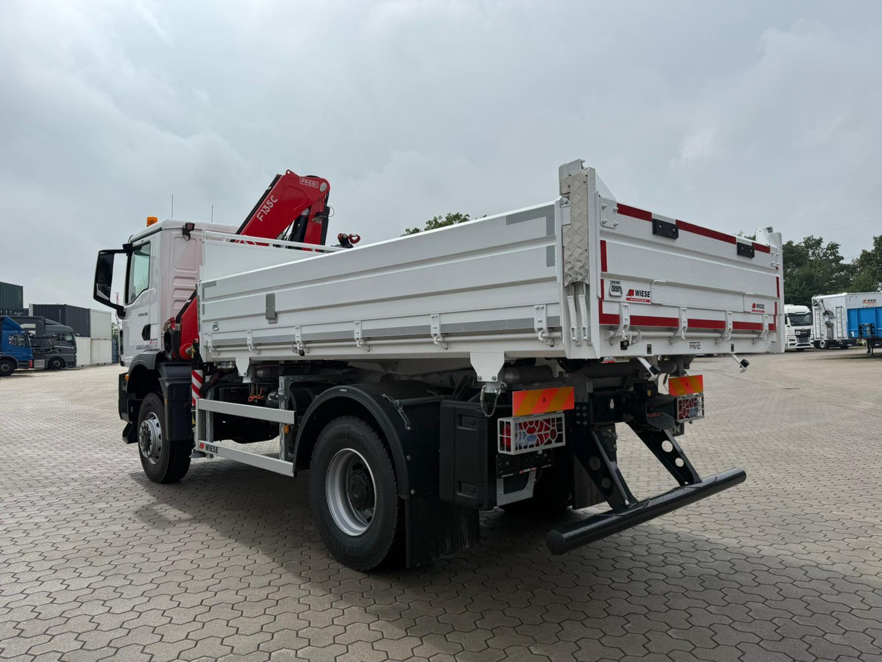 MAN 18.320 4x4 mit Fassi Ladekran Sofort Verfügbar - Crane truck: picture 3 MAN 18.320 4x4 mit Fassi Ladekran Sofort Verfügbar - Crane truck: picture 3