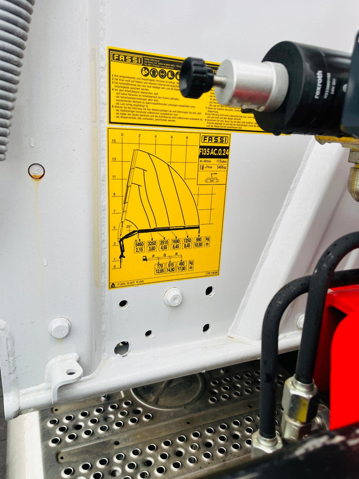 Mercedes-Benz Arocs 1835 4x4 Meiller Fassi F135 Kran Kipper - Tipper, Crane truck: picture 5 Mercedes-Benz Arocs 1835 4x4 Meiller Fassi F135 Kran Kipper - Tipper, Crane truck: picture 5