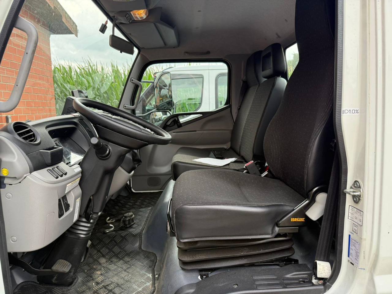 Mitsubishi Fuso Canter 7C18 Arbeitsbühnentransporter - Tow truck: picture 2 Mitsubishi Fuso Canter 7C18 Arbeitsbühnentransporter - Tow truck: picture 2