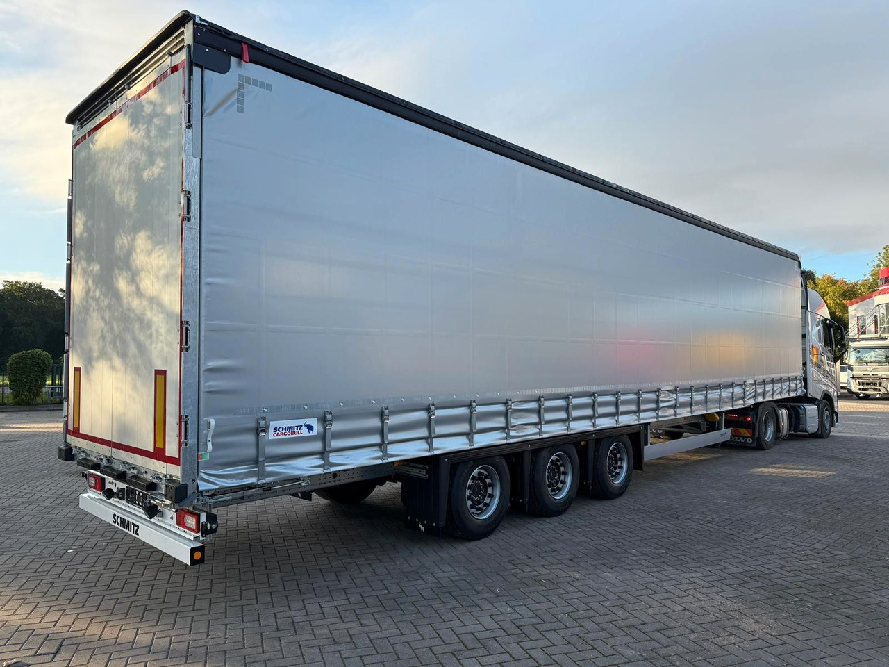 Schmitz Cargobull SCS 24/L  - Sofort Verfügbar - Curtainsider semi-trailer: picture 2 Schmitz Cargobull SCS 24/L  - Sofort Verfügbar - Curtainsider semi-trailer: picture 2