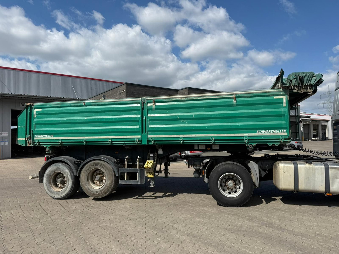 Leasing of  Schwarzmüller 2 Achs Dreiseitenkipper 21m³ mit elektr. Verdeck Schwarzmüller 2 Achs Dreiseitenkipper 21m³ mit elektr. Verdeck: picture 6