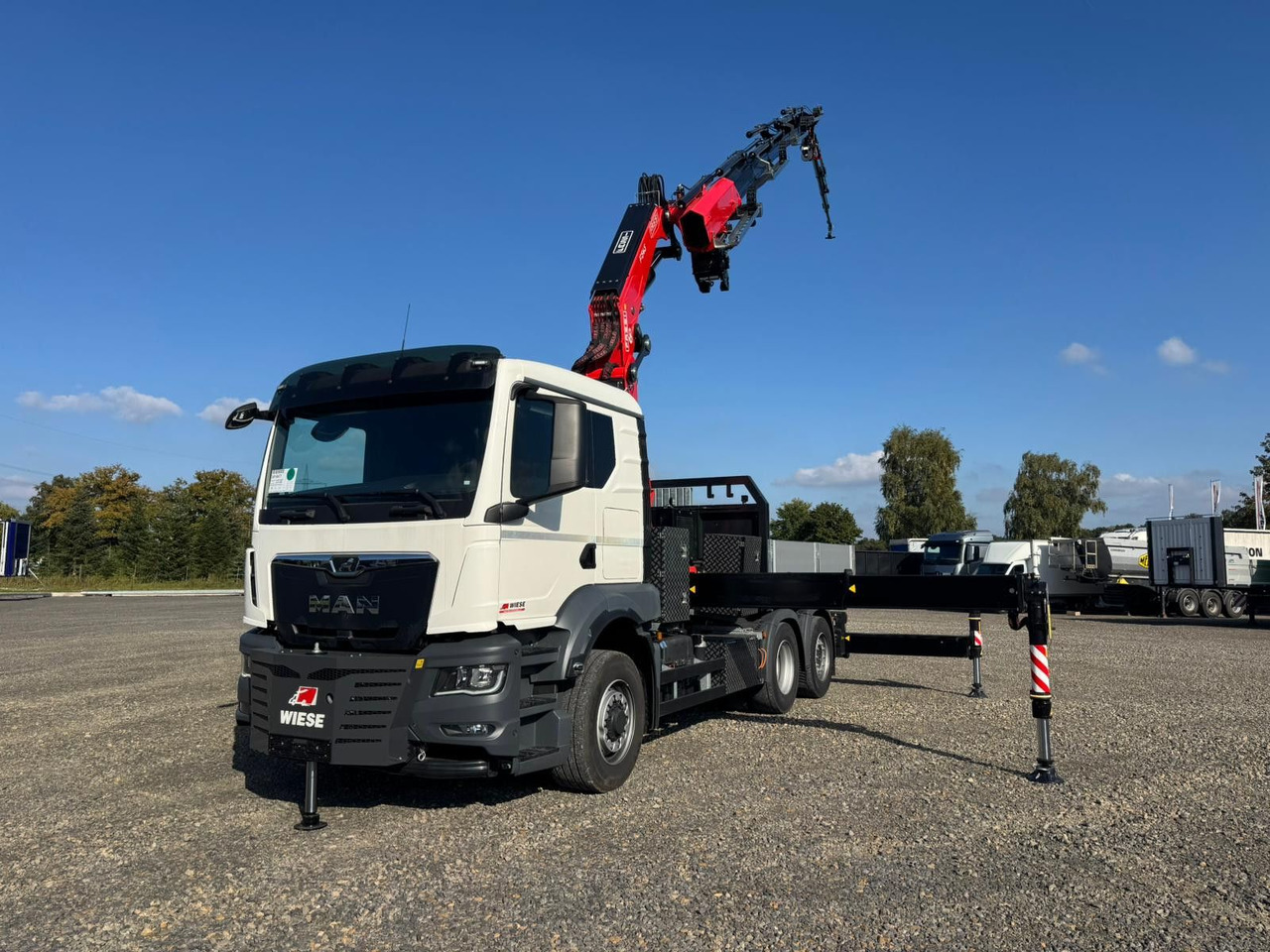 MAN 26.470 6x4-4 Hydrodrive Fassi Kran F545 Jib - Tractor unit: picture 3 MAN 26.470 6x4-4 Hydrodrive Fassi Kran F545 Jib - Tractor unit: picture 3