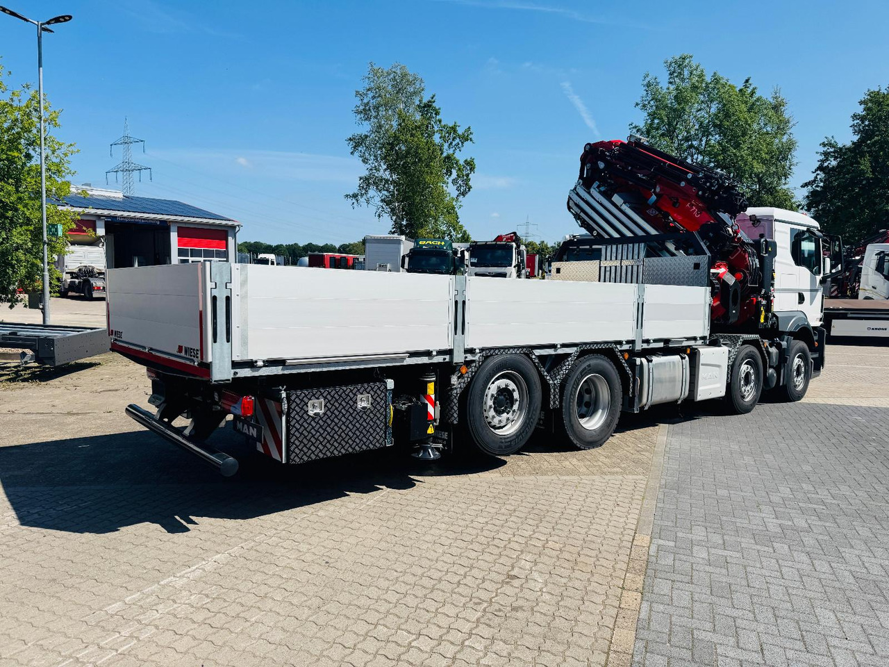 MAN TGS 32.510 mit F710 Frontkran sofort - Truck, Crane truck: picture 2 MAN TGS 32.510 mit F710 Frontkran sofort - Truck, Crane truck: picture 2