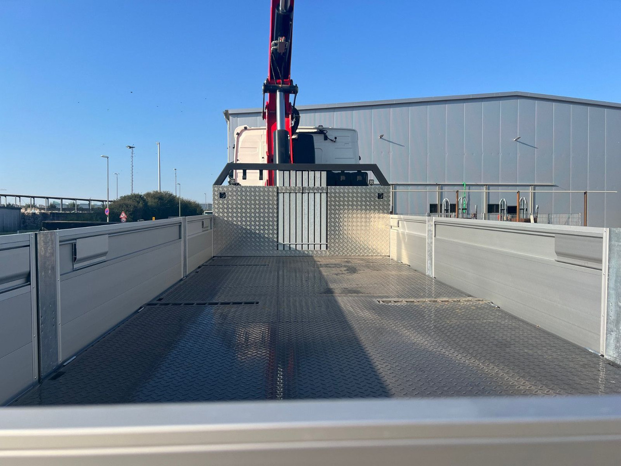 Truck, Crane truck Volvo FH 500 8x2 Kran F710 RA2.26: picture 6
