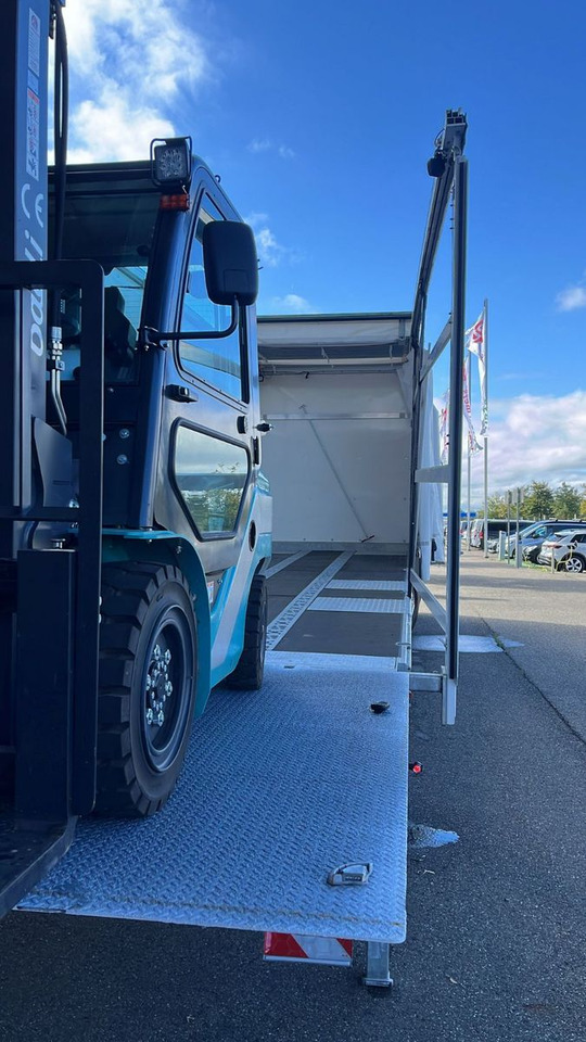 Curtainsider truck Volvo FH 500 Gabelstaplertransporter LBW 9t Dhollandia: picture 11