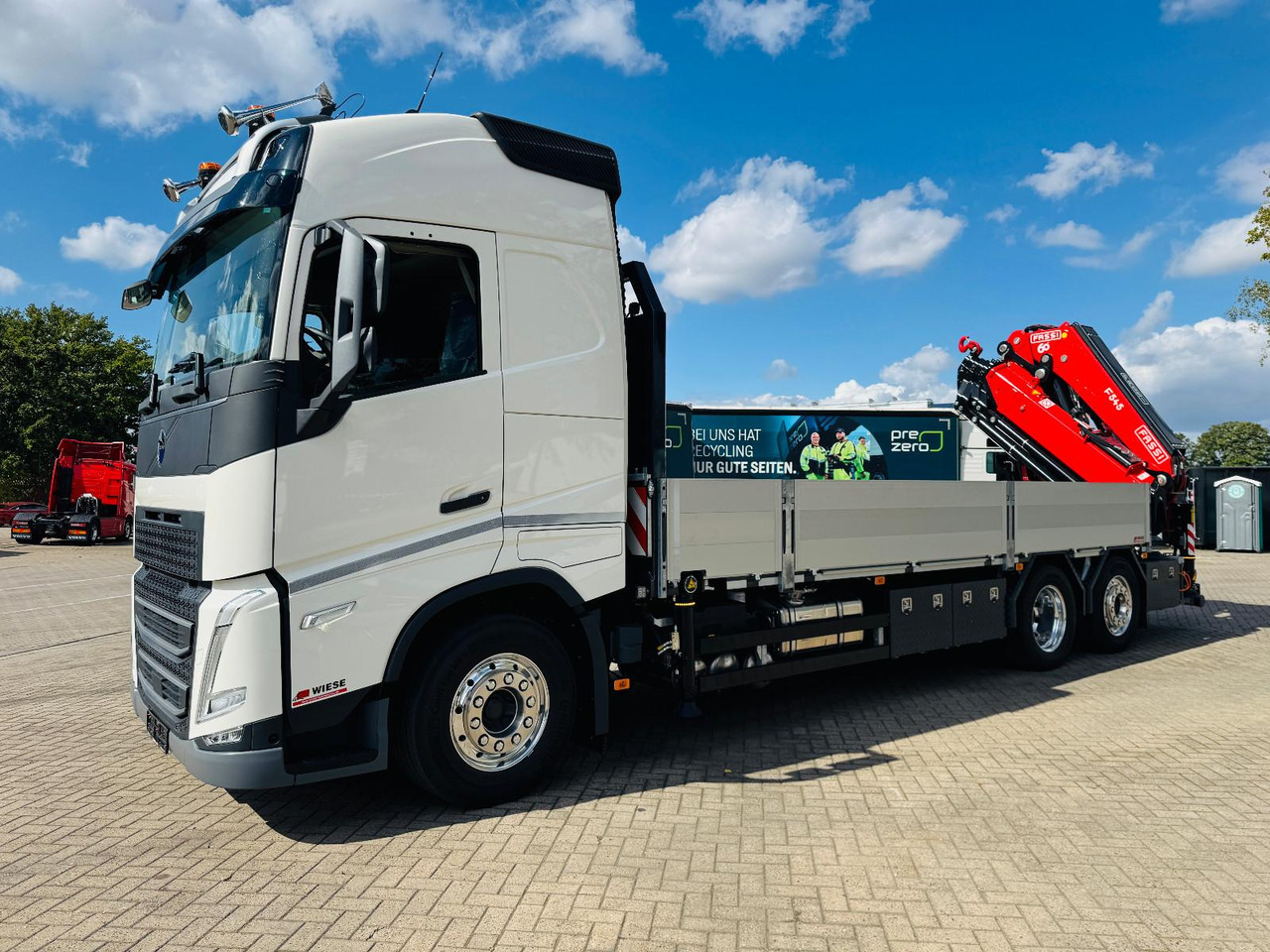 Volvo FH 540 6x2 Container Fassi F545 Heck 100 % 360° - Dropside/ Flatbed truck, Crane truck: picture 3 Volvo FH 540 6x2 Container Fassi F545 Heck 100 % 360° - Dropside/ Flatbed truck, Crane truck: picture 3