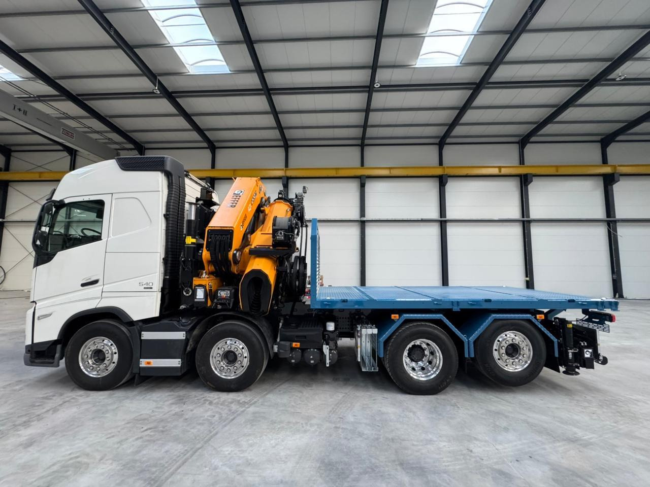Volvo FH 540 8x2 EFFER Kran Sattelzugmaschine - Crane truck: picture 3 Volvo FH 540 8x2 EFFER Kran Sattelzugmaschine - Crane truck: picture 3