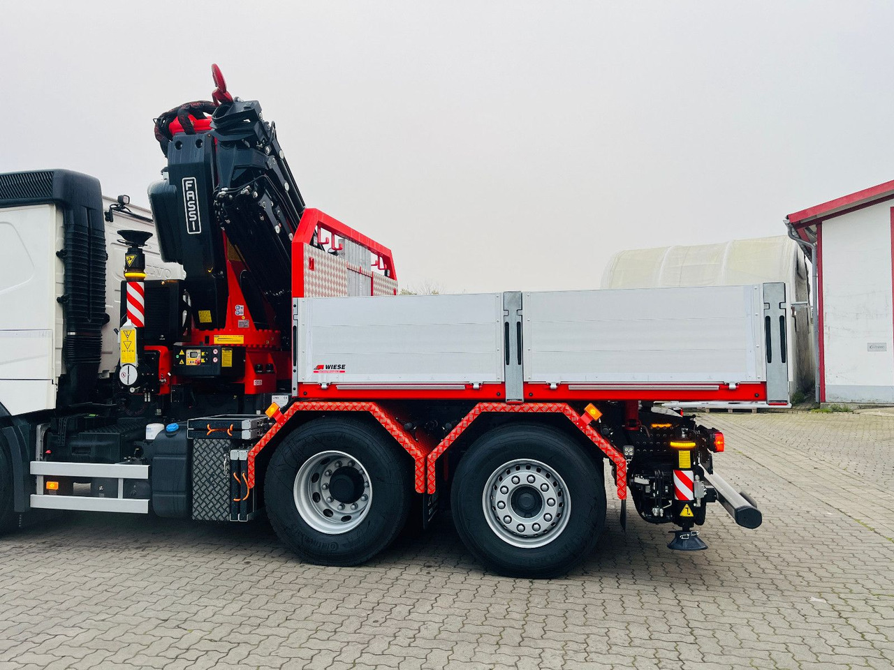 Crane truck Volvo FMX 540 6x2 mit F545RA.2.28: picture 7