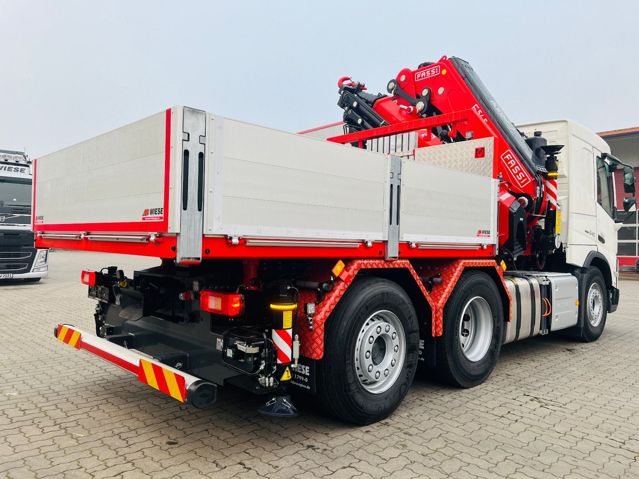 Crane truck Volvo FMX 540 6x2 mit F545RA.2.28: picture 10