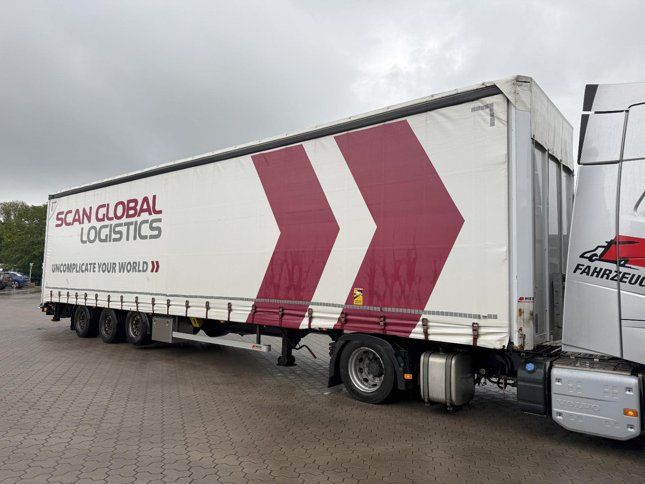 Wiese Mega Schiebeplane mit Dhollandia Rampe 9t - Low loader semi-trailer: picture 4 Wiese Mega Schiebeplane mit Dhollandia Rampe 9t - Low loader semi-trailer: picture 4