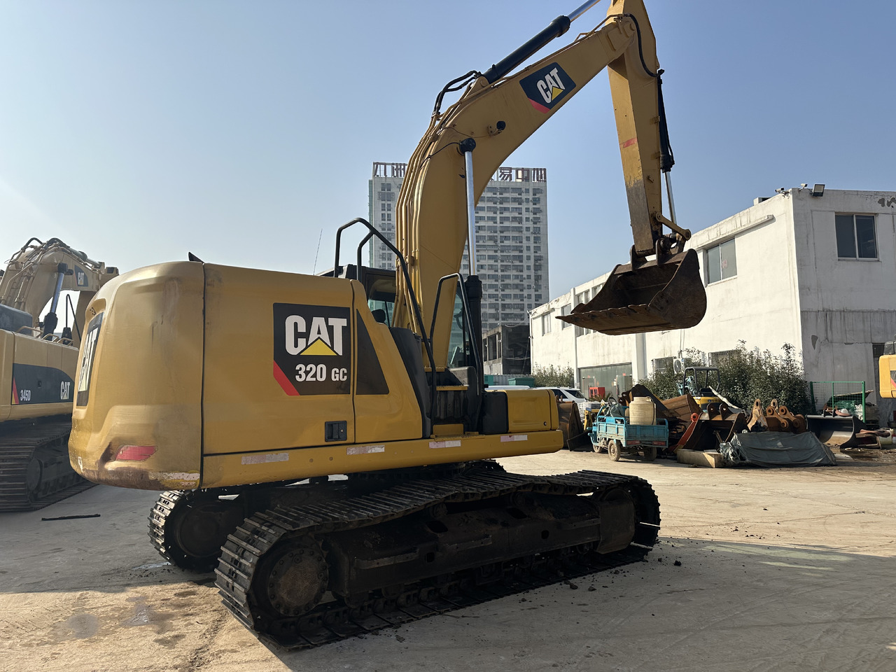 CATERPILLAR 320GC - Excavator: picture 3 CATERPILLAR 320GC - Excavator: picture 3