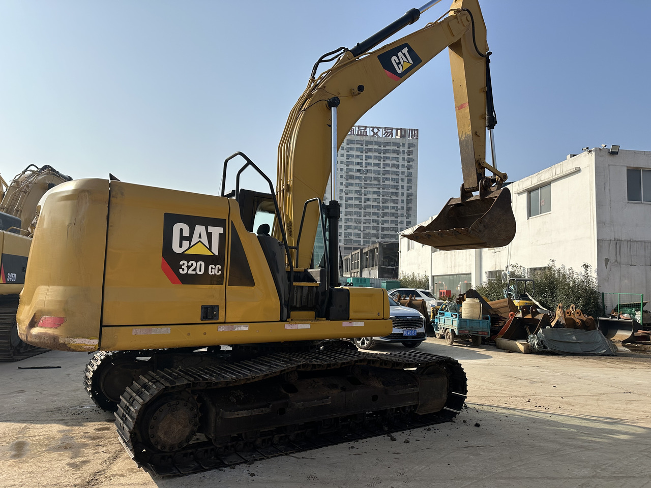 CATERPILLAR 320GC - Crawler excavator: picture 1 CATERPILLAR 320GC - Crawler excavator: picture 1