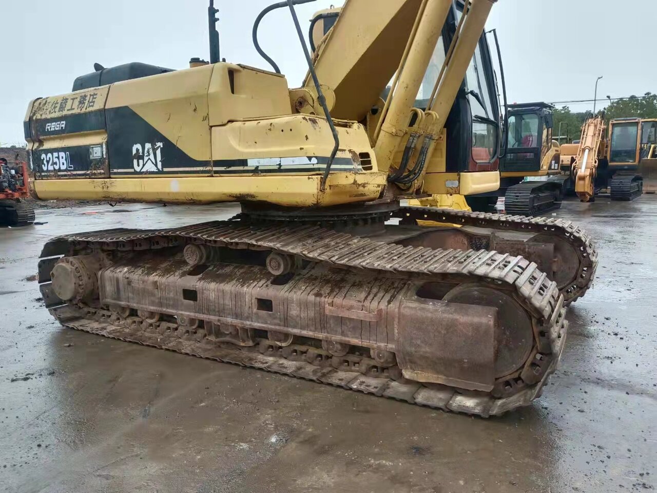 CATERPILLAR 325BL - Crawler excavator: picture 4 CATERPILLAR 325BL - Crawler excavator: picture 4