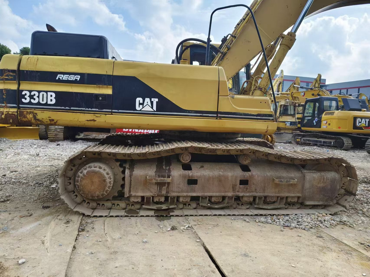 CATERPILLAR 330B - Crawler excavator: picture 5 CATERPILLAR 330B - Crawler excavator: picture 5