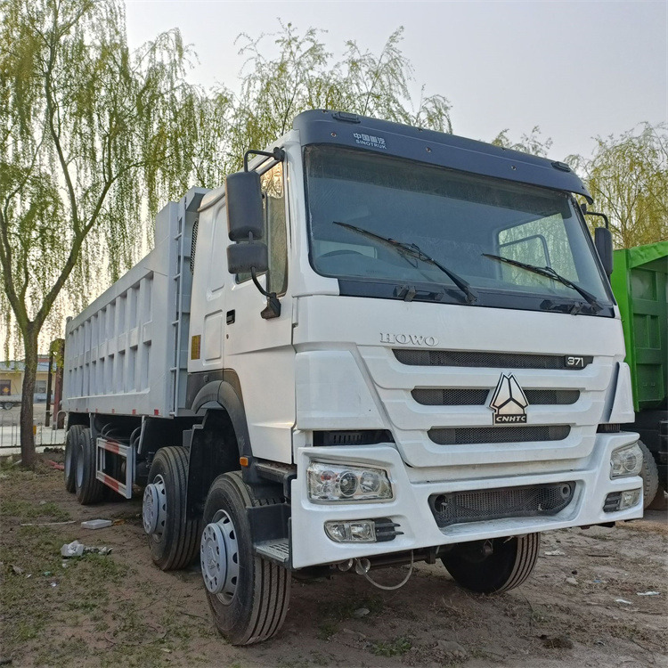 HOWO HOWO 371-white tipper - Tipper: picture 5 HOWO HOWO 371-white tipper - Tipper: picture 5