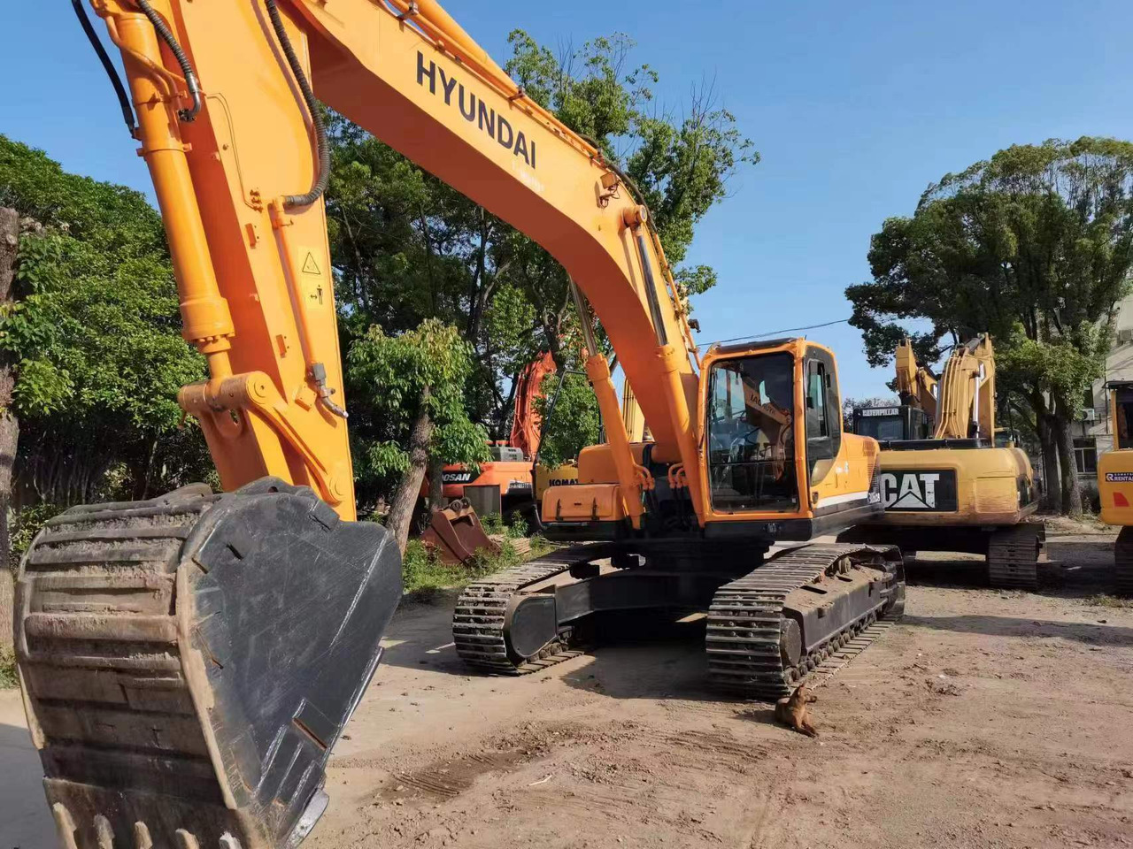 HYUNDAI R305LC-9T - Crawler excavator: picture 2 HYUNDAI R305LC-9T - Crawler excavator: picture 2