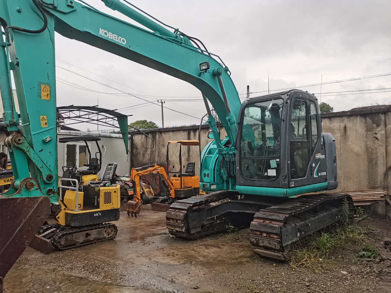 KOBELCO SK125SR - Crawler excavator: picture 3 KOBELCO SK125SR - Crawler excavator: picture 3
