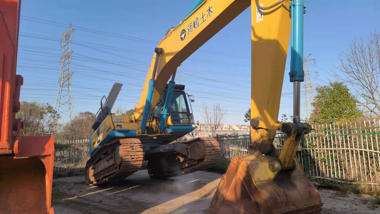 KOMATSU PC450-7-excavator - Crawler excavator: picture 3 KOMATSU PC450-7-excavator - Crawler excavator: picture 3
