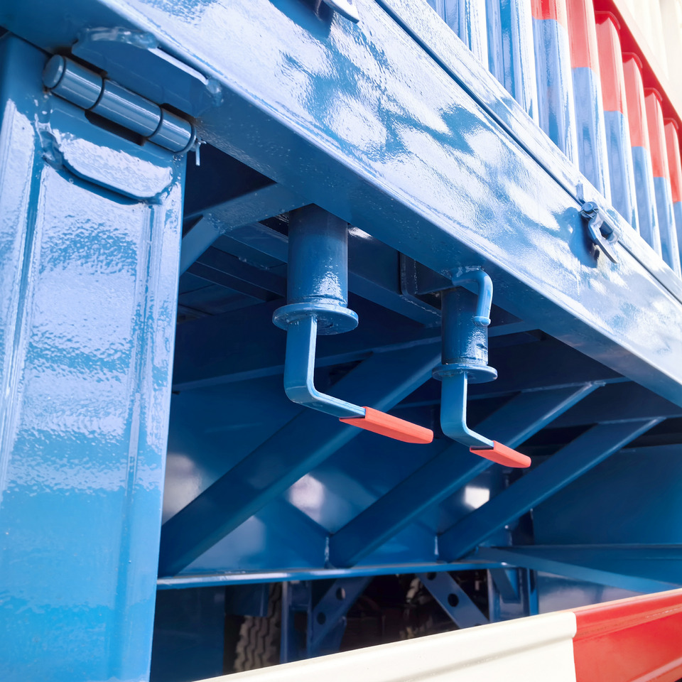 Lowboy trailers - Container transporter/ Swap body trailer: picture 3 Lowboy trailers - Container transporter/ Swap body trailer: picture 3