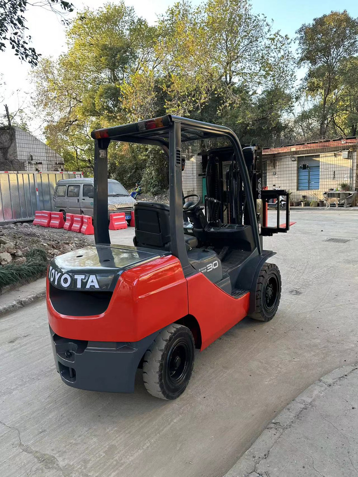 Toyota 62-7FD30 - Diesel forklift: picture 1 Toyota 62-7FD30 - Diesel forklift: picture 1
