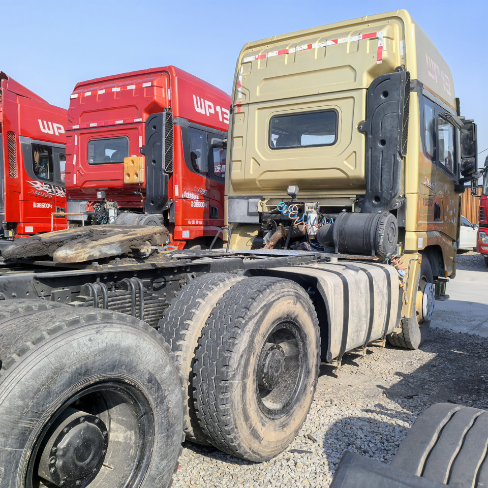 SHACMAN X3000 6x4 - Tractor unit: picture 3 SHACMAN X3000 6x4 - Tractor unit: picture 3