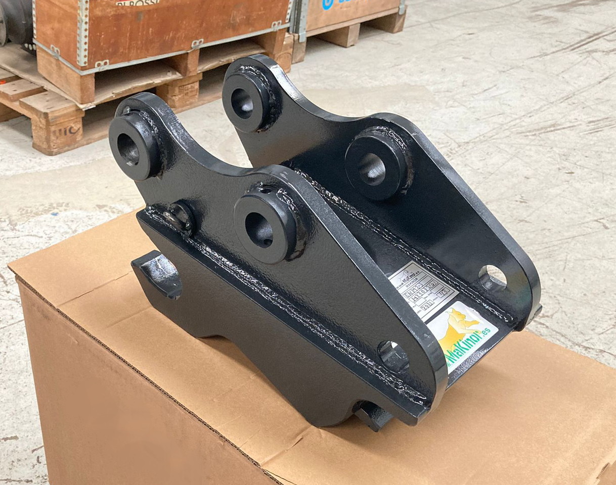 Makinor ENM - Quick coupler for Mini excavator: picture 3 Makinor ENM - Quick coupler for Mini excavator: picture 3