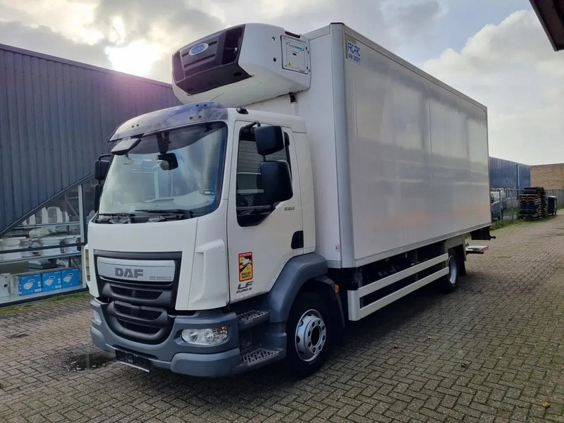 DAF LF 220 Kuhlkoffer/Carrier 750MT MULTITEMP/ LBW/ EURO 6 - Refrigerator truck: picture 4 DAF LF 220 Kuhlkoffer/Carrier 750MT MULTITEMP/ LBW/ EURO 6 - Refrigerator truck: picture 4