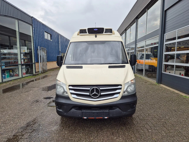 Mercedes-Benz Sprinter 316 CDI L3H2 E6/ Koelwagen Carrier 400 MT -30/+30 Standby 380V - Refrigerated van: picture 3 Mercedes-Benz Sprinter 316 CDI L3H2 E6/ Koelwagen Carrier 400 MT -30/+30 Standby 380V - Refrigerated van: picture 3