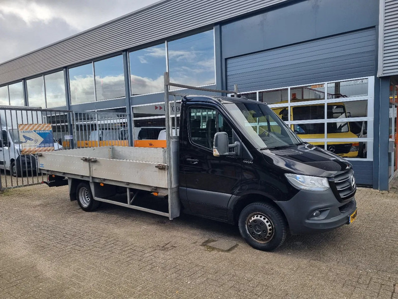 Mercedes-Benz Sprinter 516 CDI Open laadbak Pritsche 4.5 m Euro 6 - Open body delivery van: picture 1 Mercedes-Benz Sprinter 516 CDI Open laadbak Pritsche 4.5 m Euro 6 - Open body delivery van: picture 1