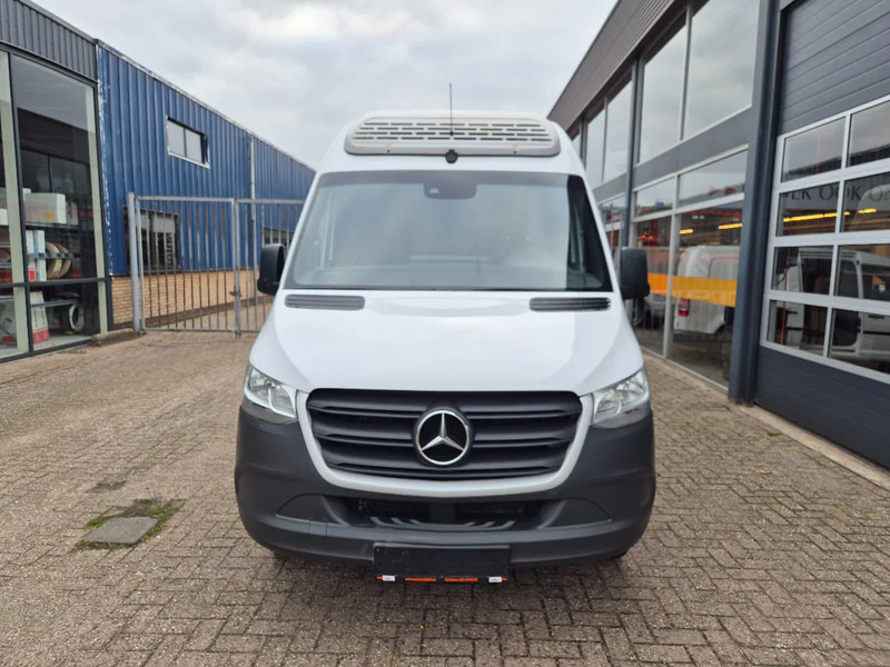 Mercedes-Benz Sprinter 519 CDI/ Kuhlwagen/ L3H2/ TK V300 MAX/ EURO 6E - Refrigerated van: picture 4 Mercedes-Benz Sprinter 519 CDI/ Kuhlwagen/ L3H2/ TK V300 MAX/ EURO 6E - Refrigerated van: picture 4