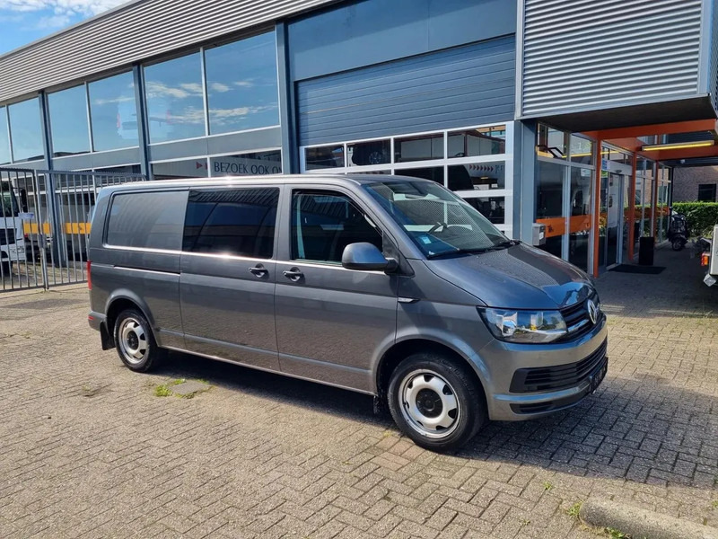 Volkswagen Transporter 2.0 TDI 150 PK L2 DC DSG 5 ZITS EURO 6 - Small van, Combi van: picture 1 Volkswagen Transporter 2.0 TDI 150 PK L2 DC DSG 5 ZITS EURO 6 - Small van, Combi van: picture 1