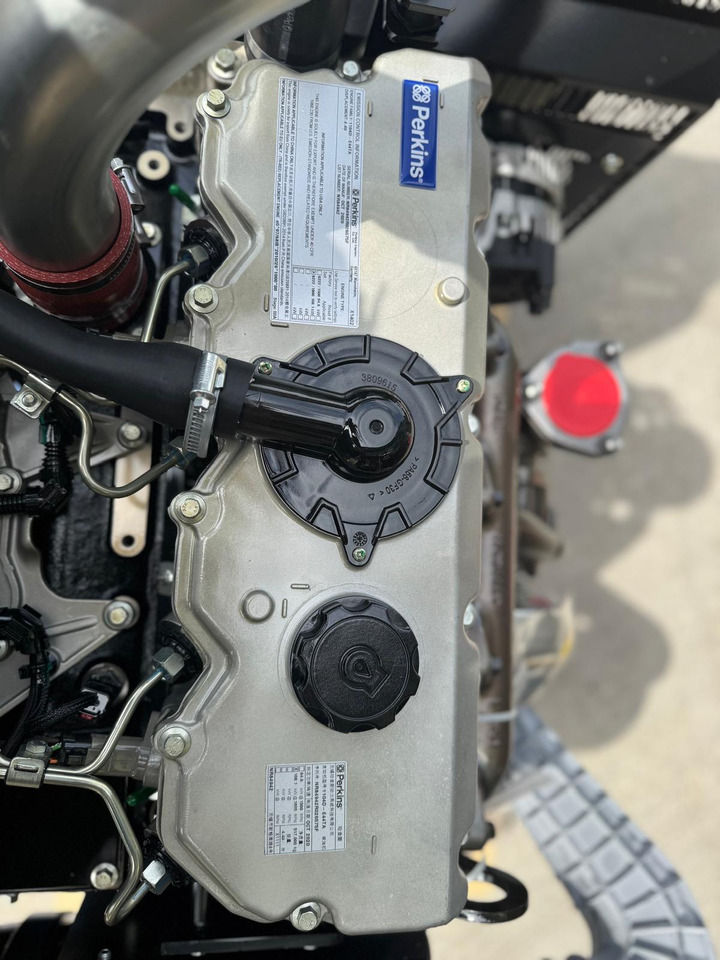 New Perkins 1104D-E44TA NR Build Generating Set with Radiator - Engine: picture 4 New Perkins 1104D-E44TA NR Build Generating Set with Radiator - Engine: picture 4