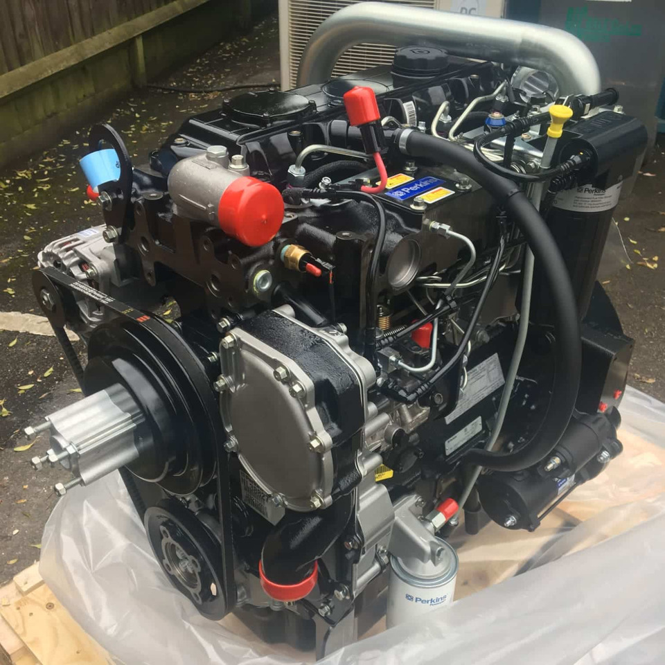 Perkins 1104D-44T 70kW NL Build Industrial Spec Engine - Engine: picture 1 Perkins 1104D-44T 70kW NL Build Industrial Spec Engine - Engine: picture 1