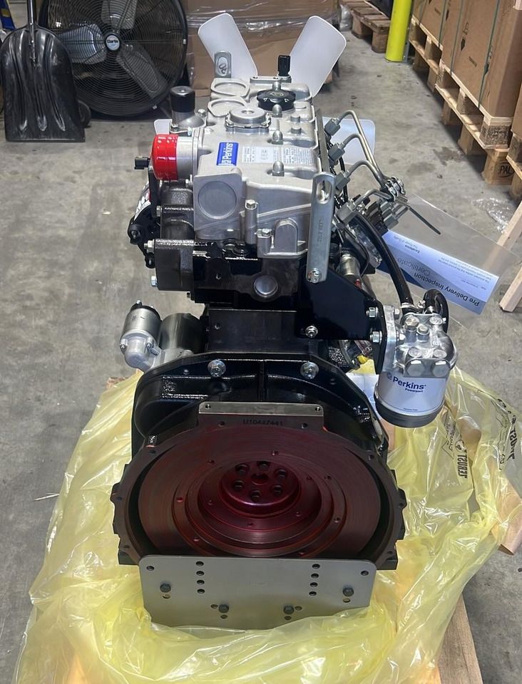 Perkins 404D-22 COMPLETE Engine 2 BOLT PTO - Engine: picture 4 Perkins 404D-22 COMPLETE Engine 2 BOLT PTO - Engine: picture 4