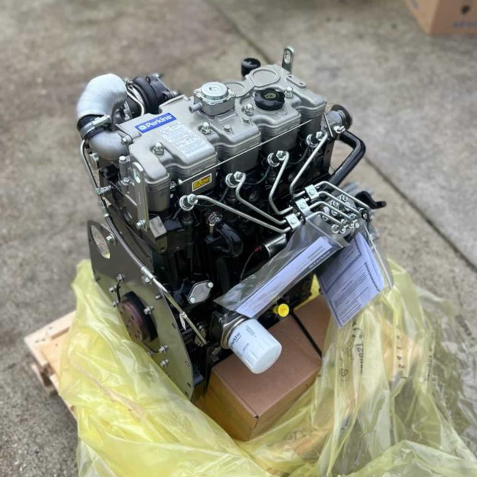 Perkins 404D-22T Long Motor for GP Builds and 404C-22T (HR) - Engine: picture 3 Perkins 404D-22T Long Motor for GP Builds and 404C-22T (HR) - Engine: picture 3